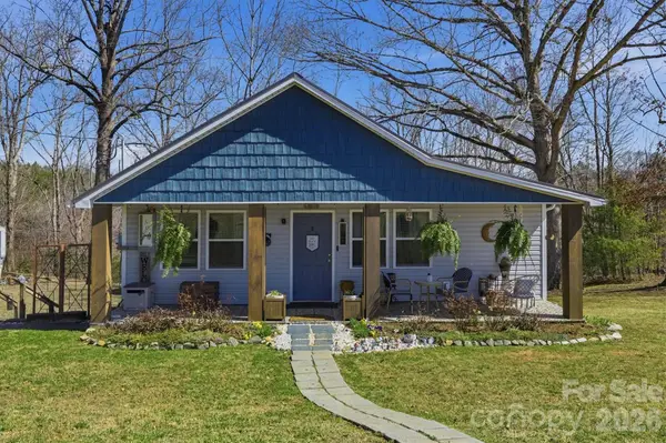 100 Reed Street, Morganton, NC 28655