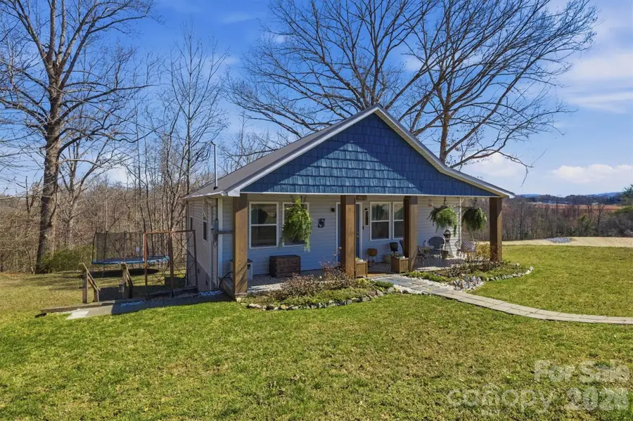 100 Reed Street, Morganton, NC 28655 - #2