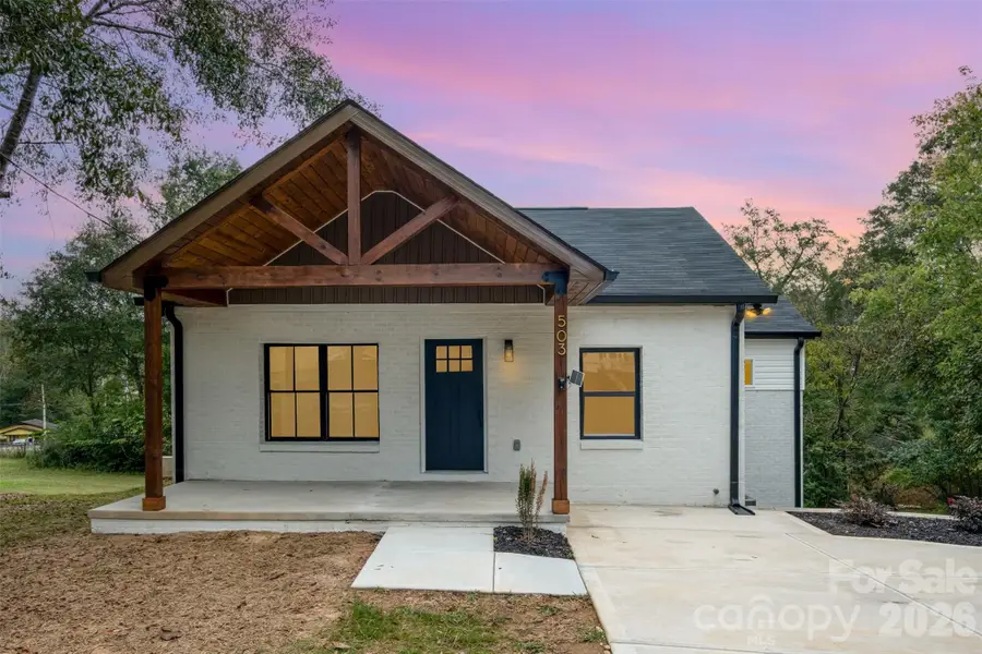 503 Circle Drive E, Shelby, NC 28150 - #2