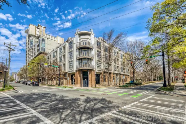 525 E 6th Street #409, Charlotte, NC 28202