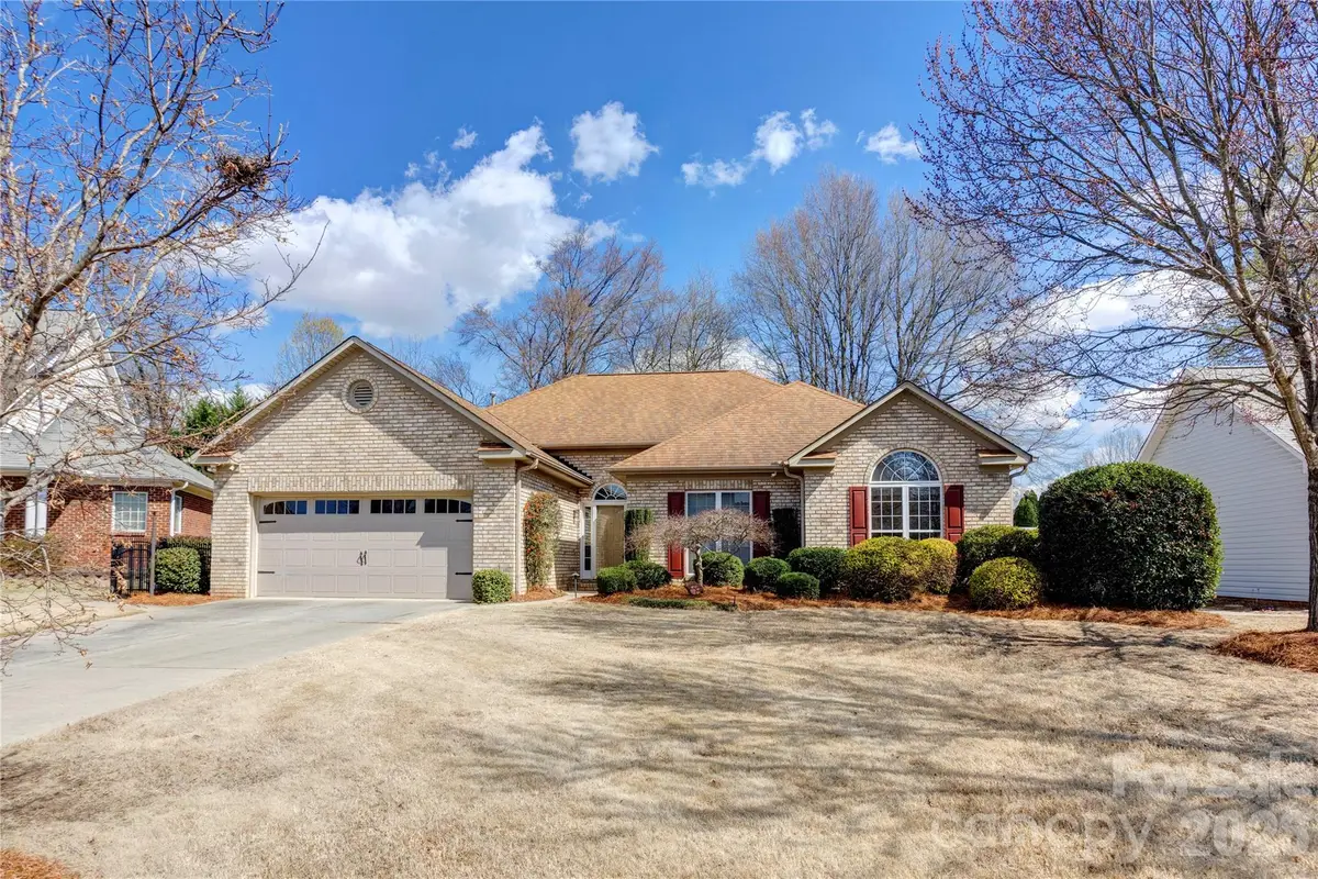539 Gatsby Place Nw, Concord, NC 28027 - #1