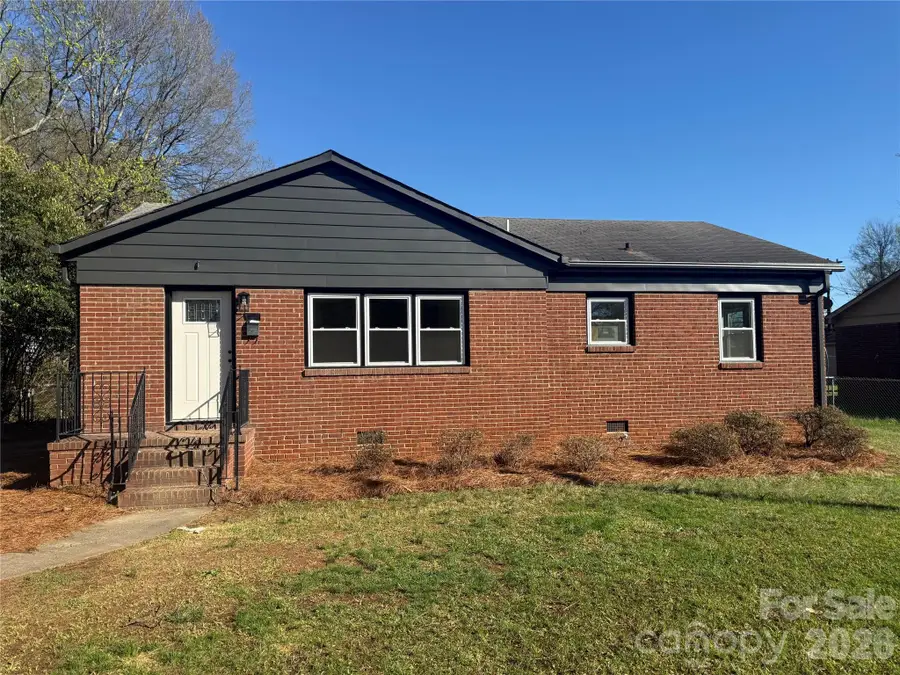 3609 Eastway Drive, Charlotte, NC 28205 - #2