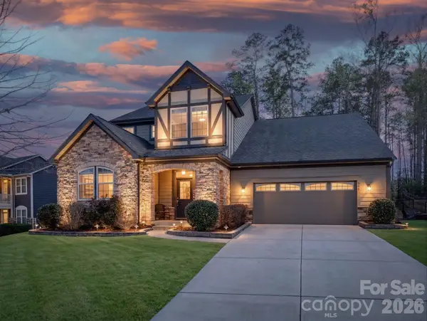 560 Sandbar Point, Clover, SC 29710