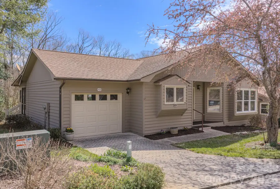 4 Hedgerose Court #D, Asheville, NC 28805 - #2