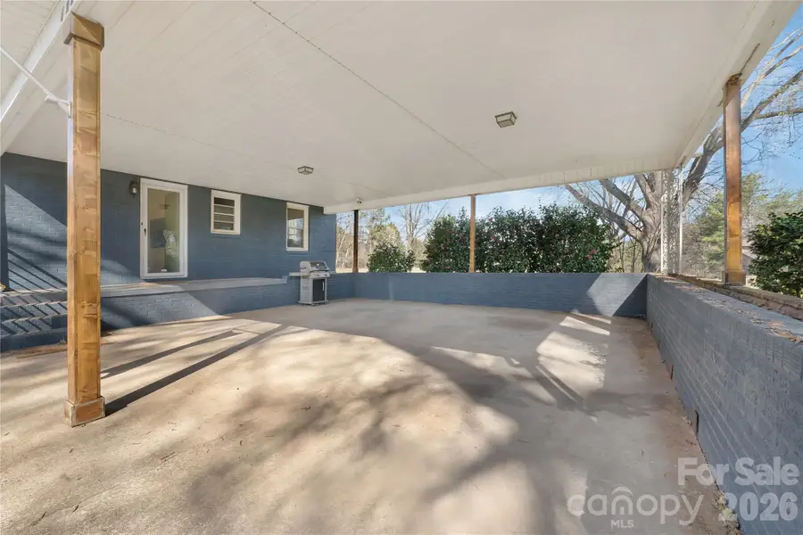 6268 Long Island Road, Catawba, NC 28609 - #2