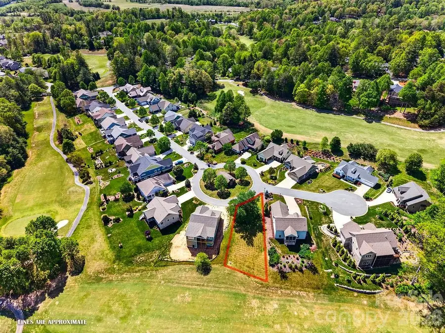 156 Triple Fairways Drive, Hendersonville, NC 28739 - #2