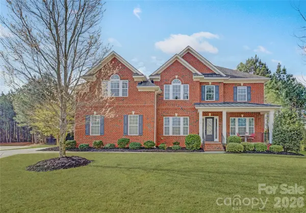 16518 Governors Club Court, Charlotte, NC 28278