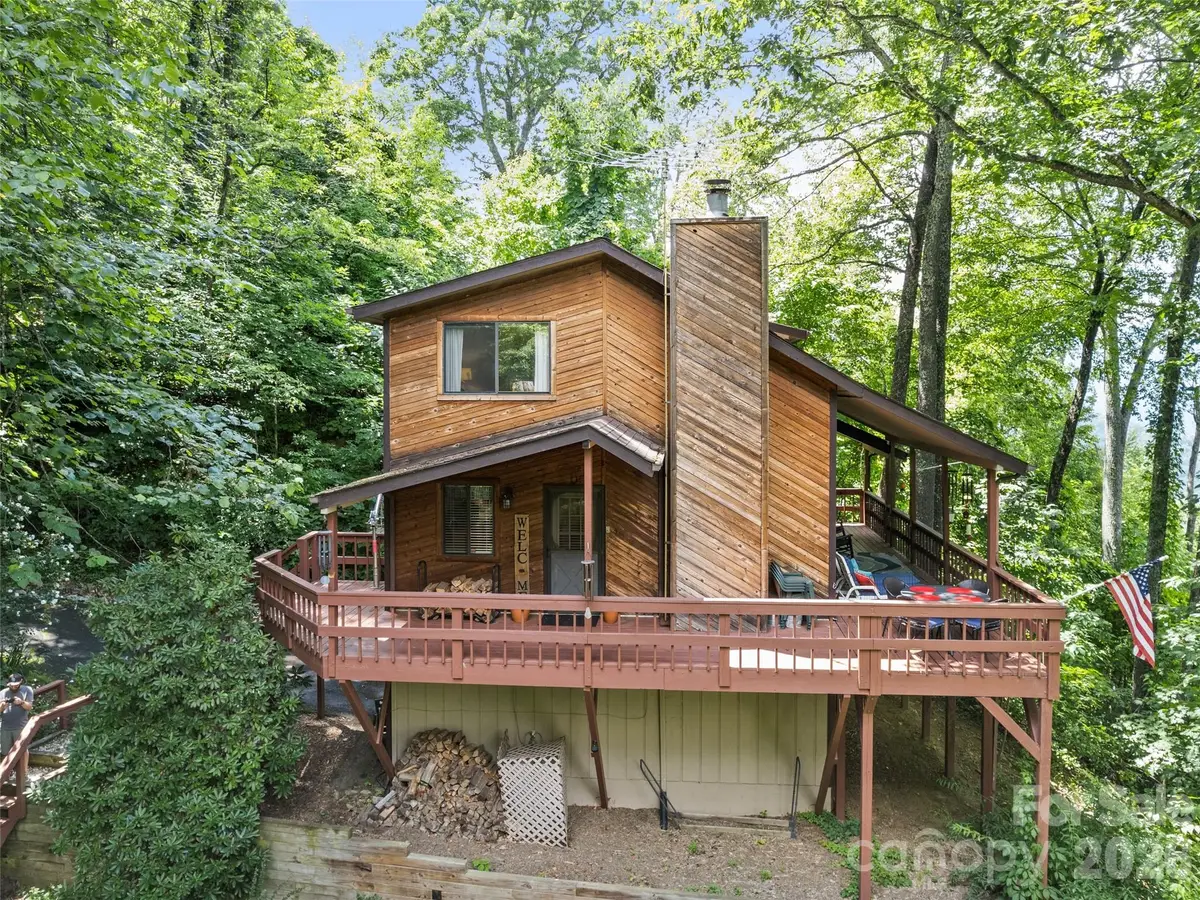 1672 Summit Drive, Maggie Valley, NC 28751 - #1