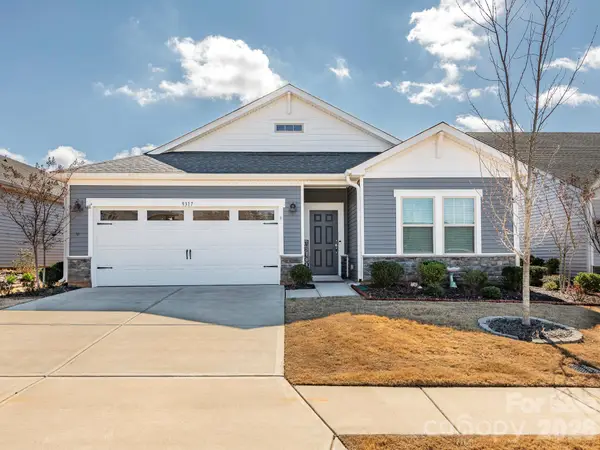 9317 Dunwich Drive, Gastonia, NC 28056