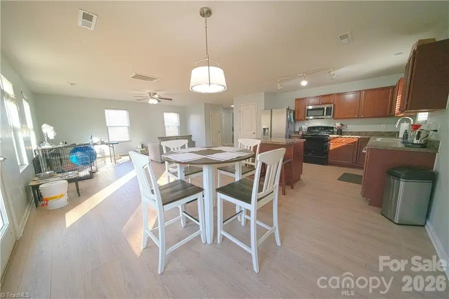 112 York Place, Linwood, NC 27299 - #3