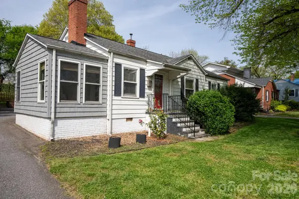 1339 11th Street Nw, Hickory, NC 28601