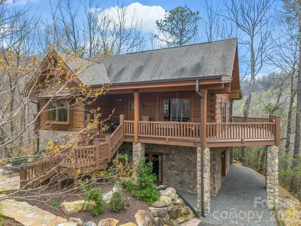 294 Verbena Drive, Black Mountain, NC 28711