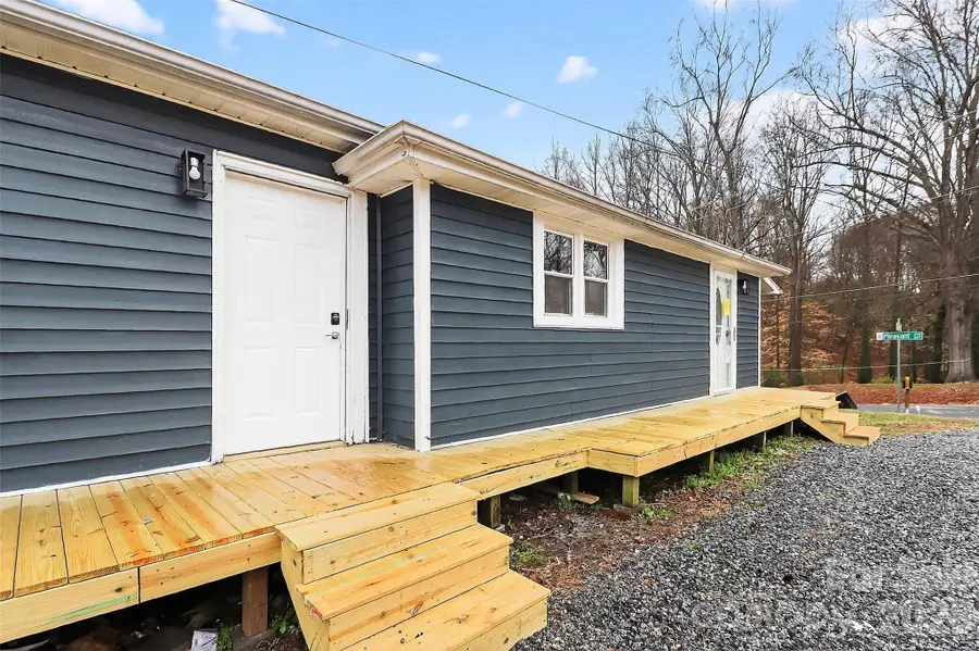 427 Pleasant Avenue, Kannapolis, NC 28081 - #2