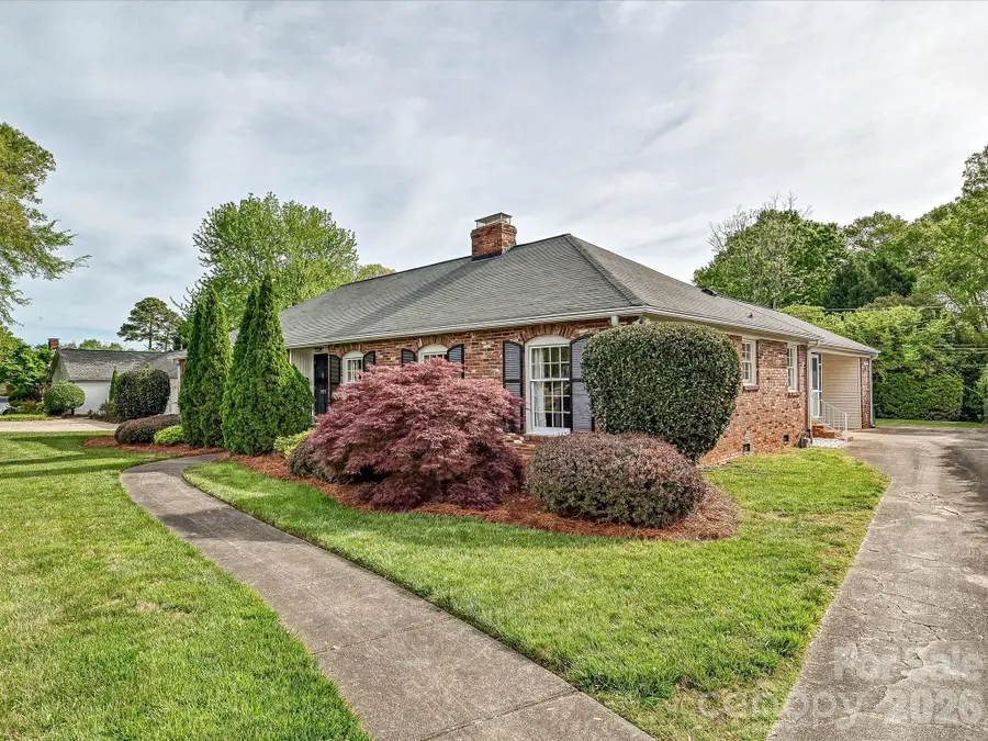 3927 Barclay Downs Drive, Charlotte, NC 28209 - #2