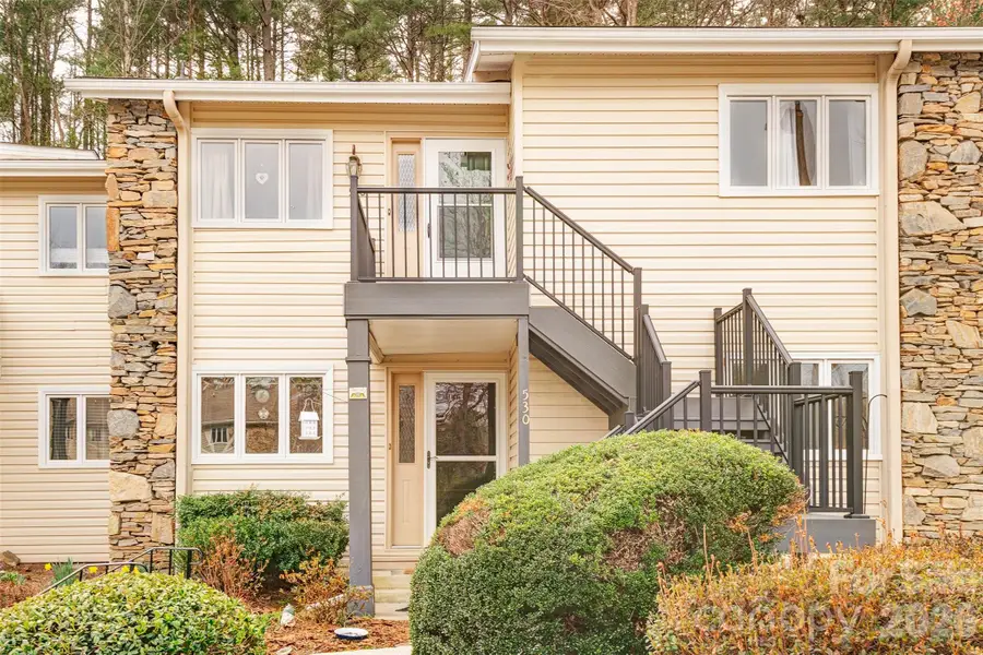 540 Britton Creek Drive, Hendersonville, NC 28791 - #2