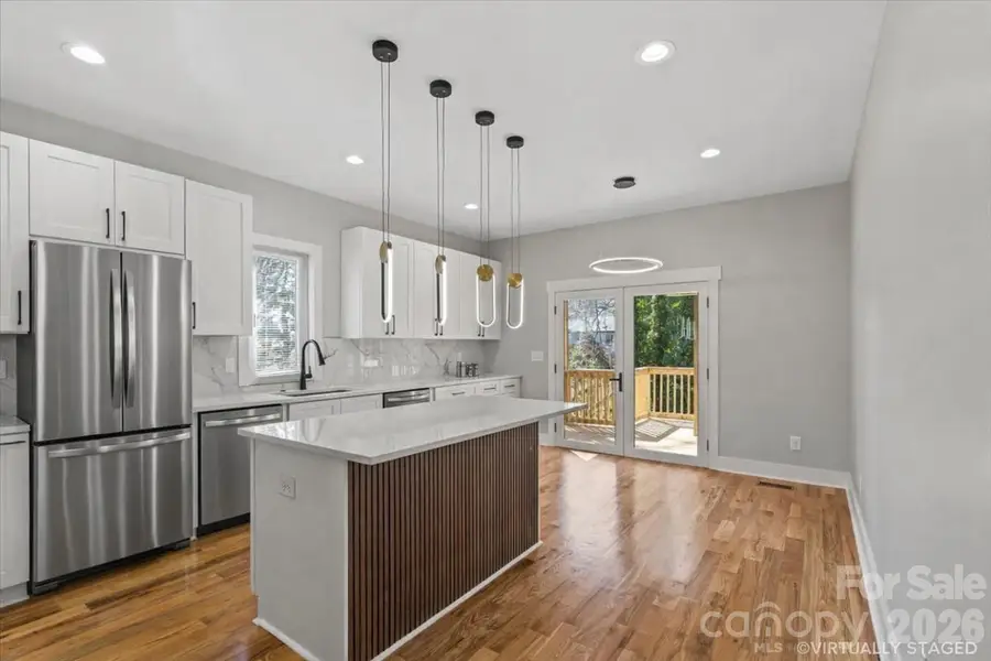 543 30th Avenue Nw, Hickory, NC 28601 - #3