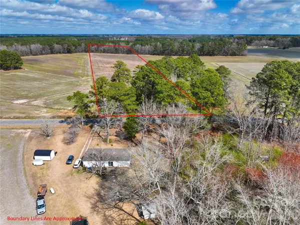 368 Ball Road, Washington, NC 27889