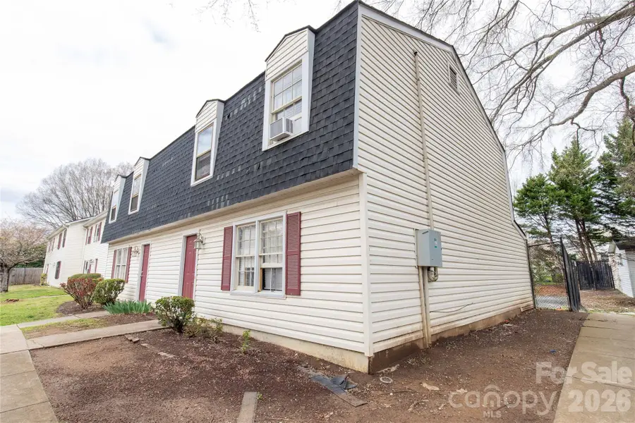 2222 Yorkhills Drive #6, Charlotte, NC 28217 - #3