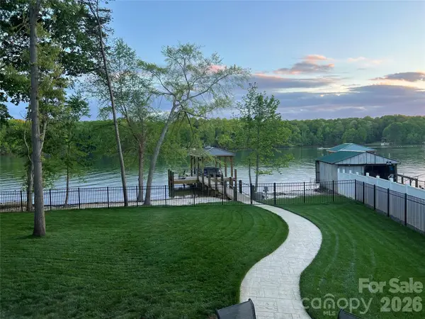 8318 Normandy Road, Denver, NC 28037