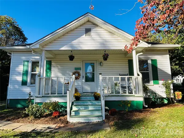 302 Park Avenue, Mount Holly, NC 28120