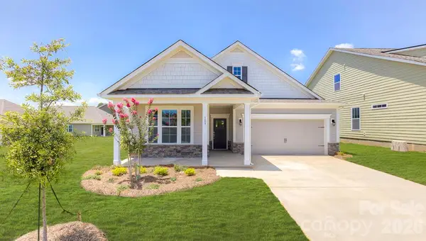 635 River Bottom Road, Fletcher, NC 28732