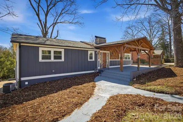 223 W Park Drive, Morganton, NC 28655