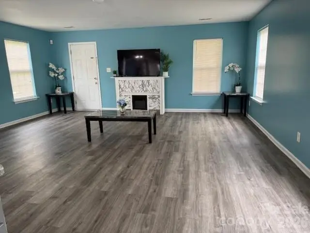 3514 Crestridge Drive, Charlotte, NC 28217 - #3