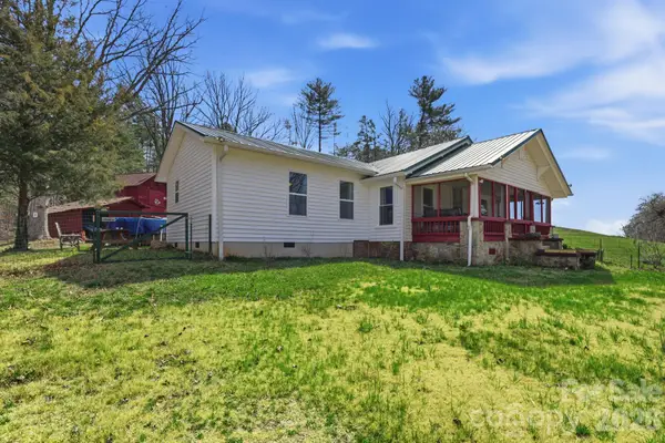 6998 Nobby Lail Road, Connelly Springs, NC 28612