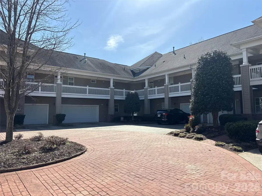 8665 Edinburgh Square Drive, Cornelius, NC 28031 - #2