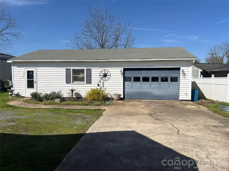 613 Salisbury Street, China Grove, NC 28023 - #3