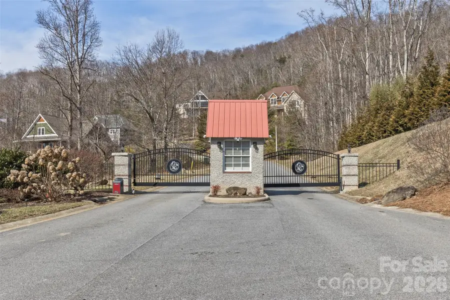 46 Carden Drive #10, Weaverville, NC 28787 - #2