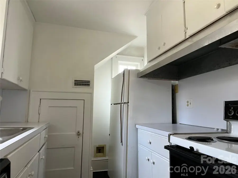 144 S Broadway Street, Forest City, NC 28043 - #3