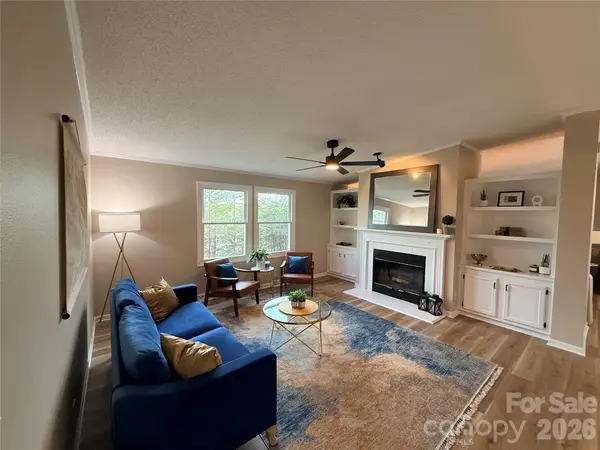 5218 Stoney Oaks Drive, Gastonia, NC 28052