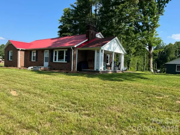 5528 Elkin Highway, North Wilkesboro, NC 28659