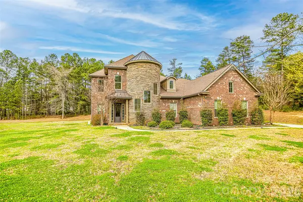 16202 Monnet Place Court, Charlotte, NC 28278