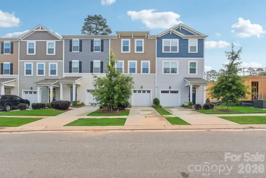 1134 Keydet Drive, Charlotte, NC 28216 - #3