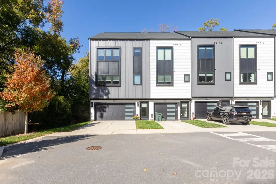 3538 Saker Lane, Charlotte, NC 28211 - #2