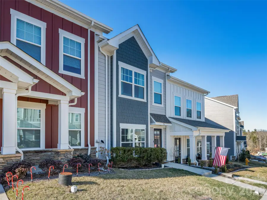 56 Walnut Springs Drive, Asheville, NC 28804 - #3