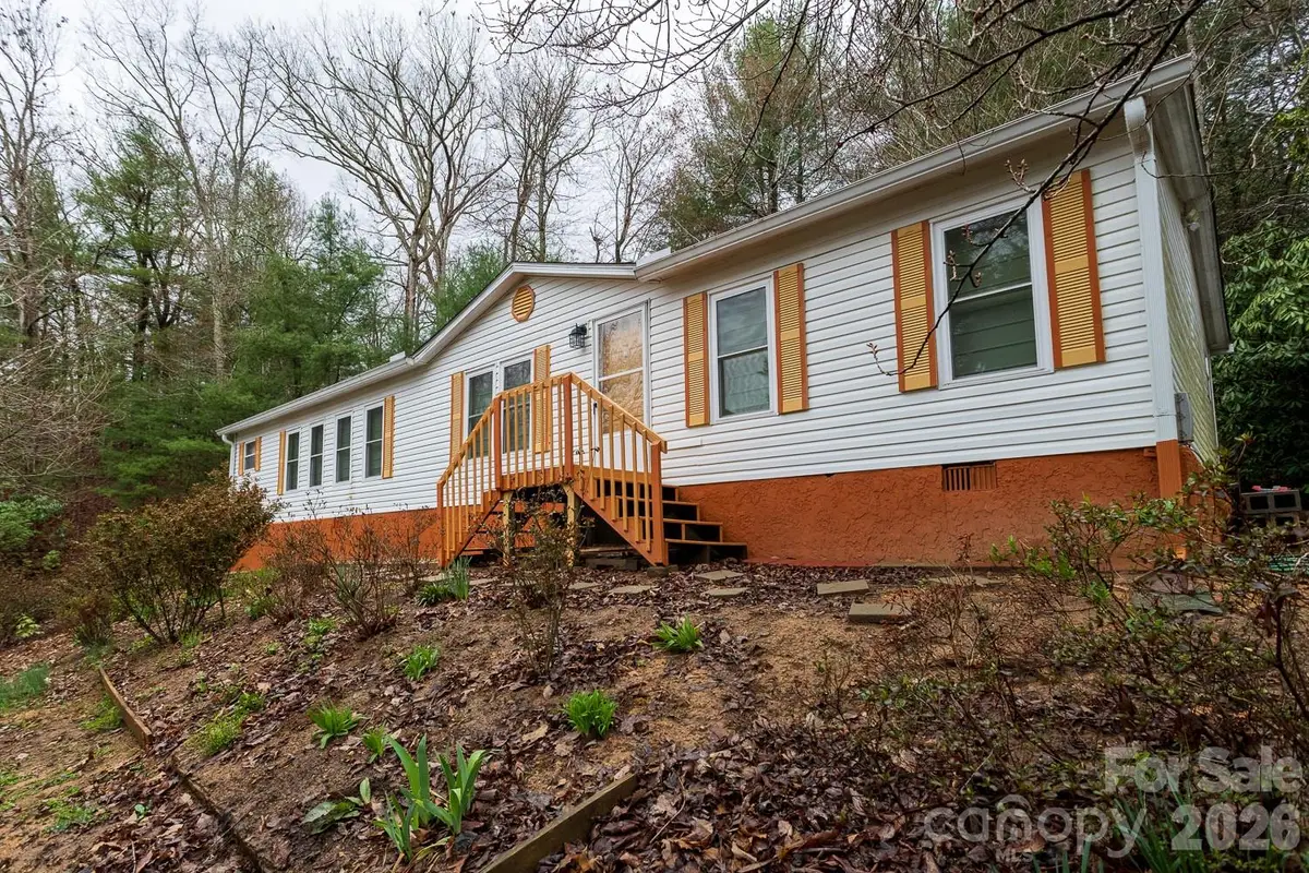 10 Savannah Circle, Leicester, NC 28748 - #1