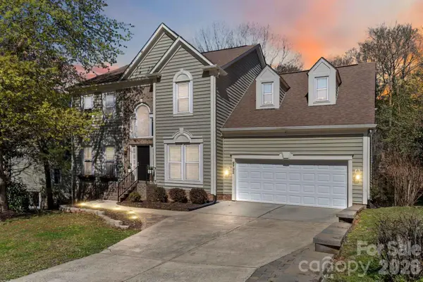 2732 Providence Spring Lane, Charlotte, NC 28270