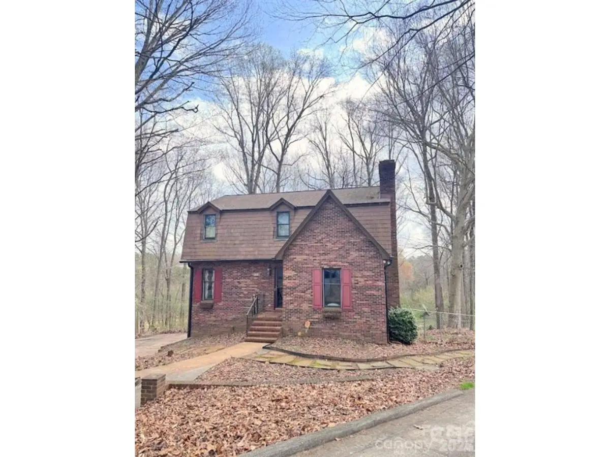 200 Maple Court, Lexington, NC 27295 - #1