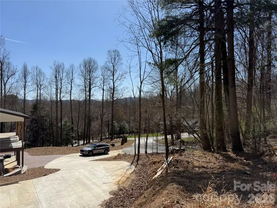 3 Fawn Turn Lane, Hendersonville, NC 28739 - #3