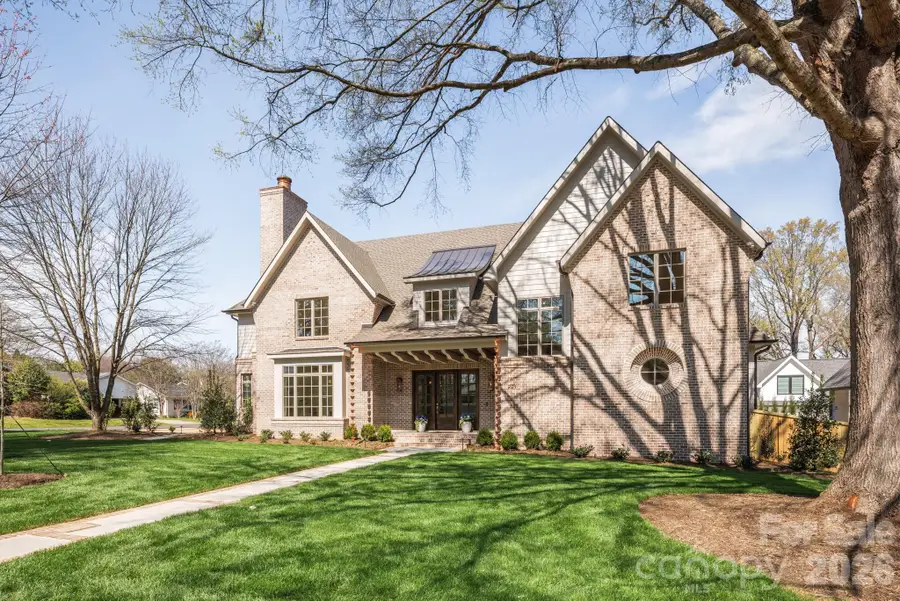 221 N Canterbury Road, Charlotte, NC 28211 - #2