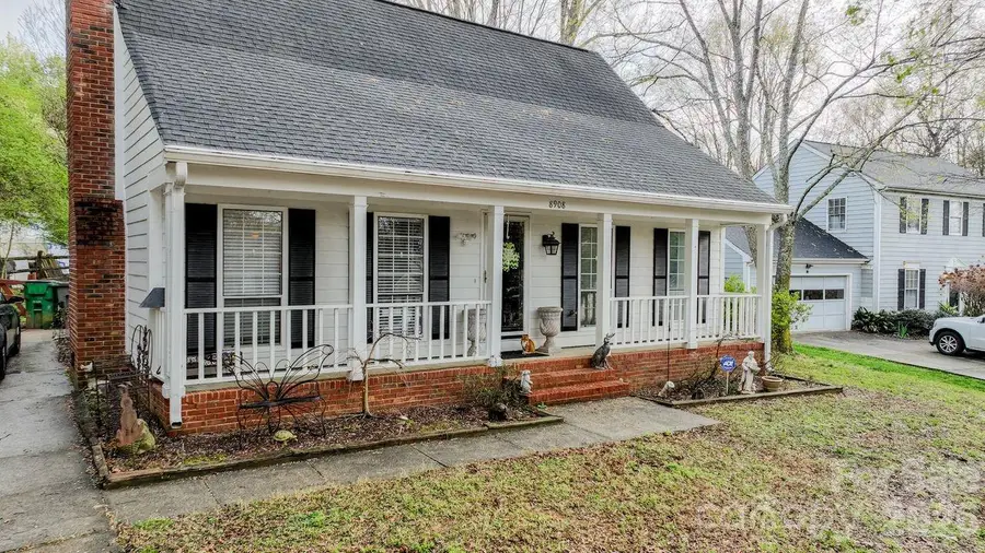 8908 Golf Ridge Drive, Charlotte, NC 28277 - #3