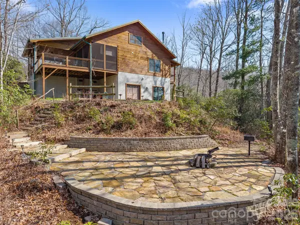 935 Big Branch Road, Brevard, NC 28712