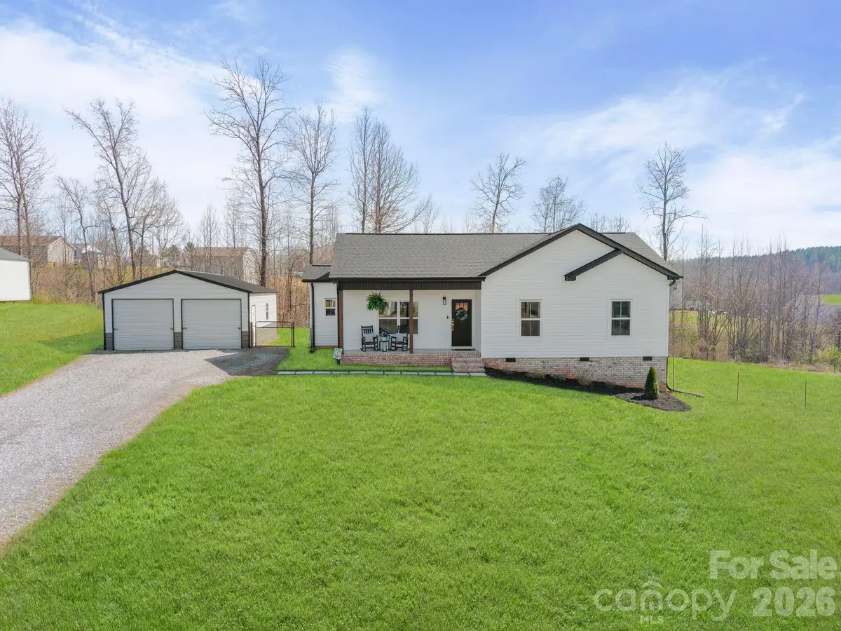 163 Four Andrews Drive, Harmony, NC 28634 - #1