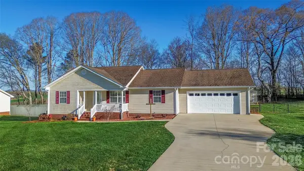 112 Chimney Ridge Lane, Statesville, NC 28625