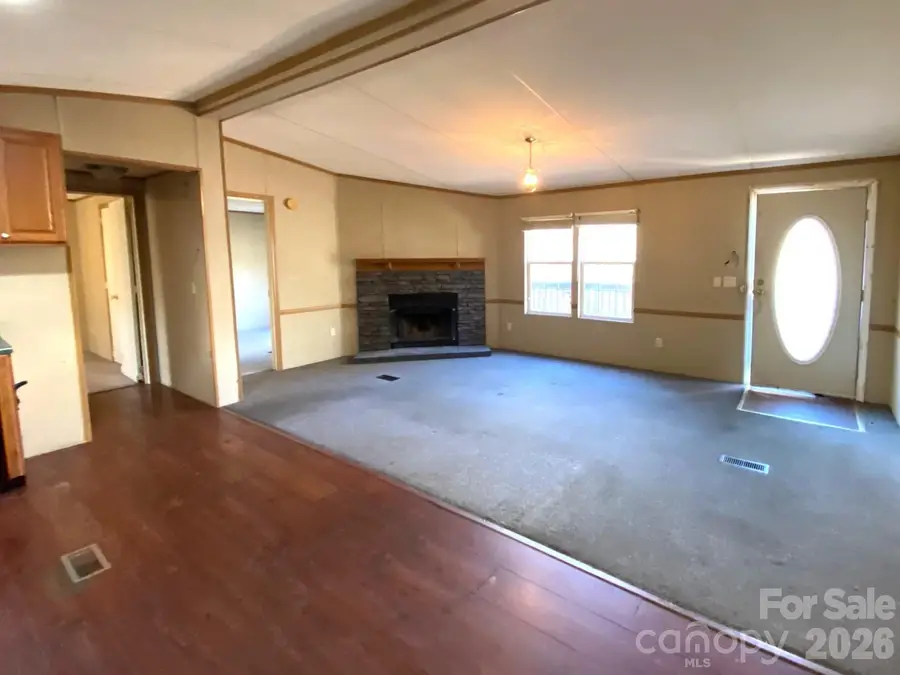 16 Molly Lane, Candler, NC 28715 - #2