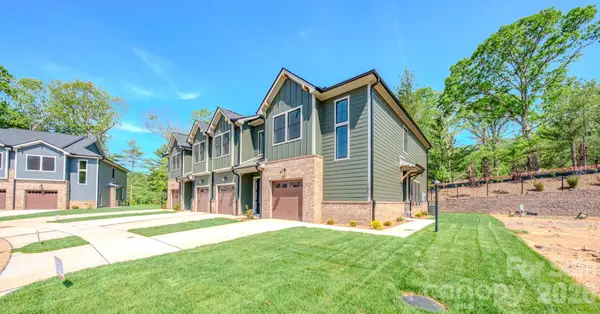 151 Collin Place #15, Asheville, NC 28804