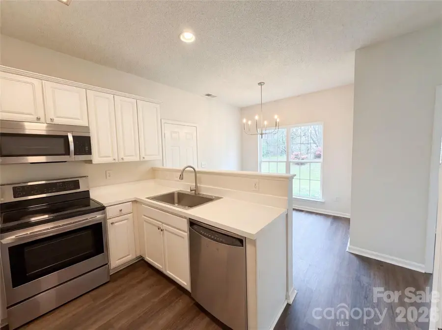 11037 Wyndham Pointe Drive, Charlotte, NC 28213 - #2